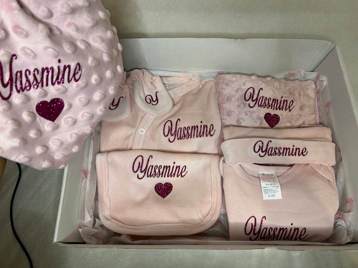 Coffret naissance en velours 7 pièces